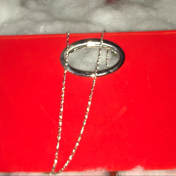 Classy Clutch - Picture 2 of 5